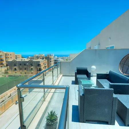 Luxurious Penthouse With 2 Large Terraces Dger1-1 * St. Julian's