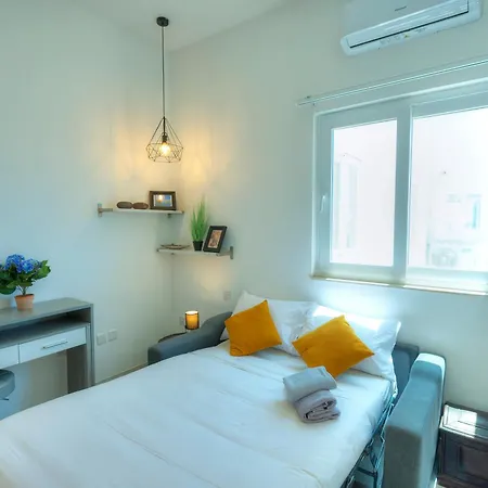 Luxurious Penthouse With 2 Large Terraces Dger1-1 St. Julian's
